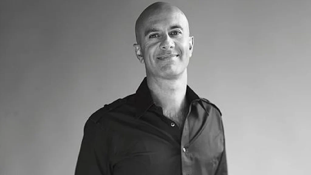 Robin Sharma