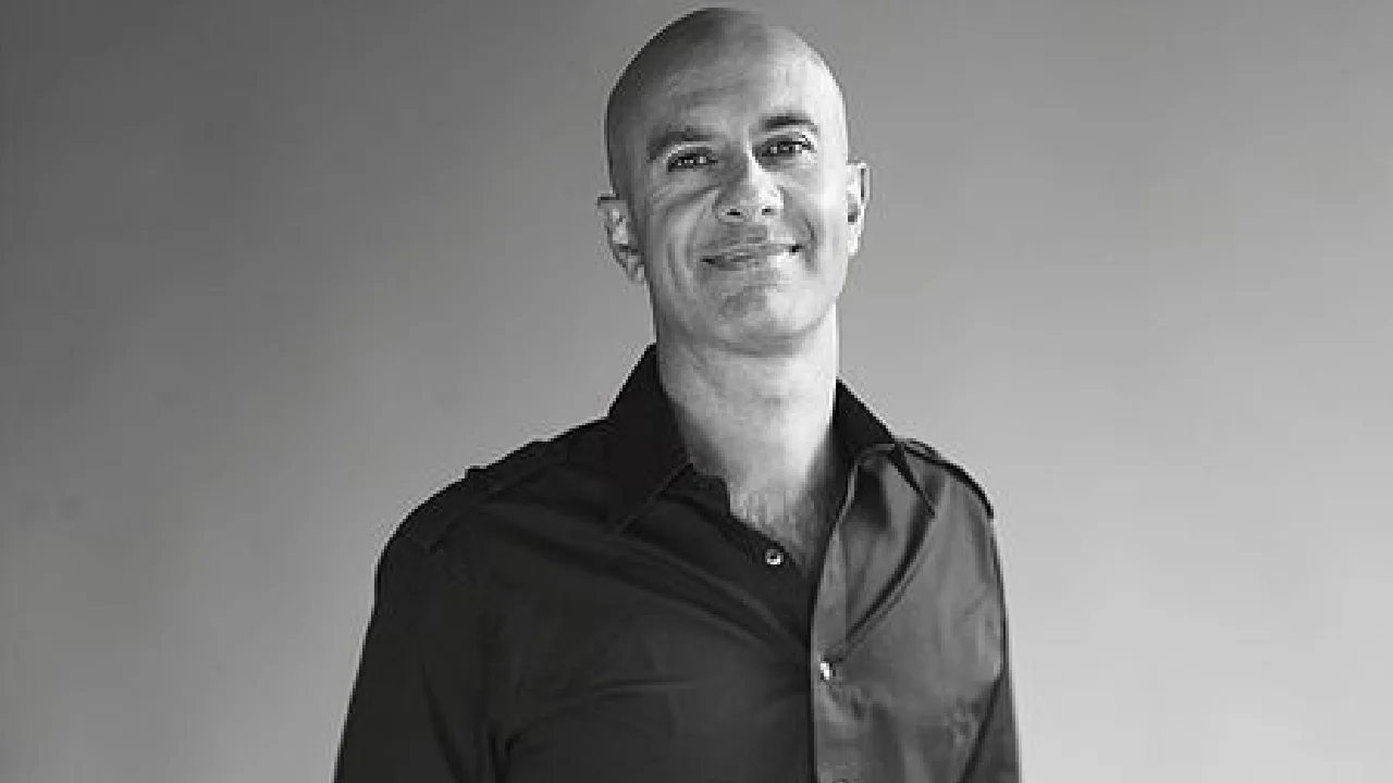 Robin Sharma
